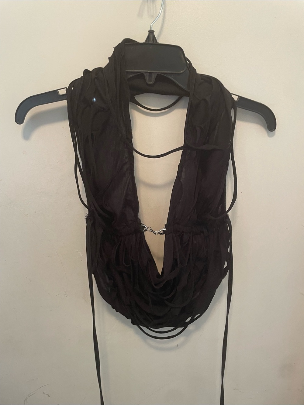 SHEIN Black Draped Strappy Halter Top